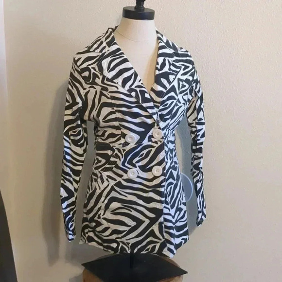 Jou Jou zebra print blazer size Large - Picture 1 of 5